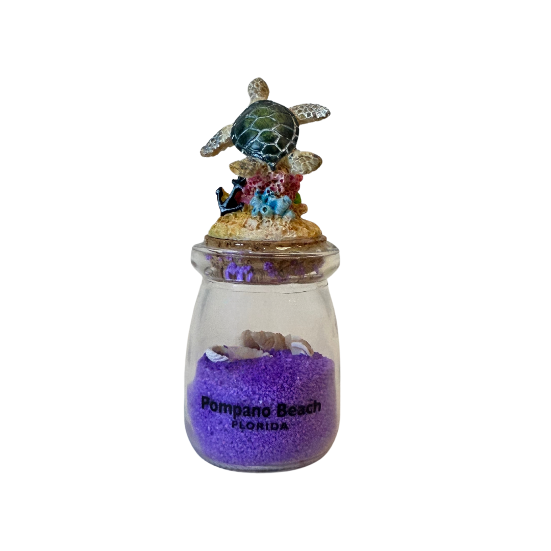 Pompano Beach, Fl. Figurine Home Decor Bottle Souvenir souvenirs alvinsisland.com